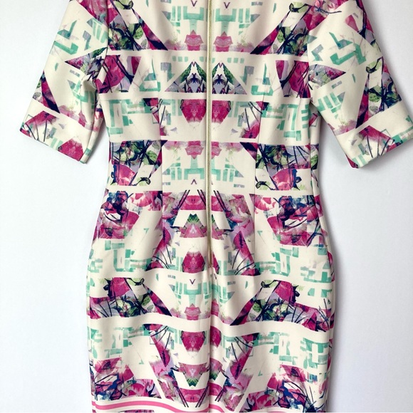 Vince Camuto Floral Abstract Knit Dress - Picture 8 of 11